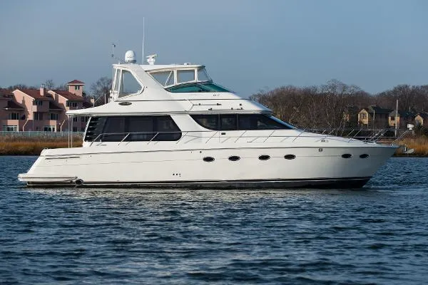Slide: The Image of Carver Yachts 530 Voyager 2006 - 1