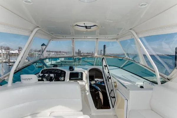 Slide: The Image of Carver Yachts 530 Voyager 2006 - 10