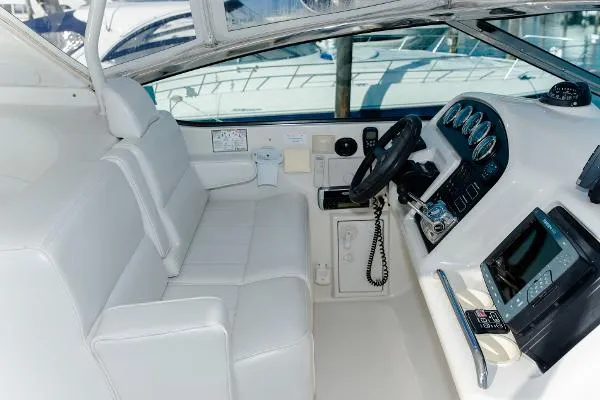 Slide: The Image of Carver Yachts 530 Voyager 2006 - 11
