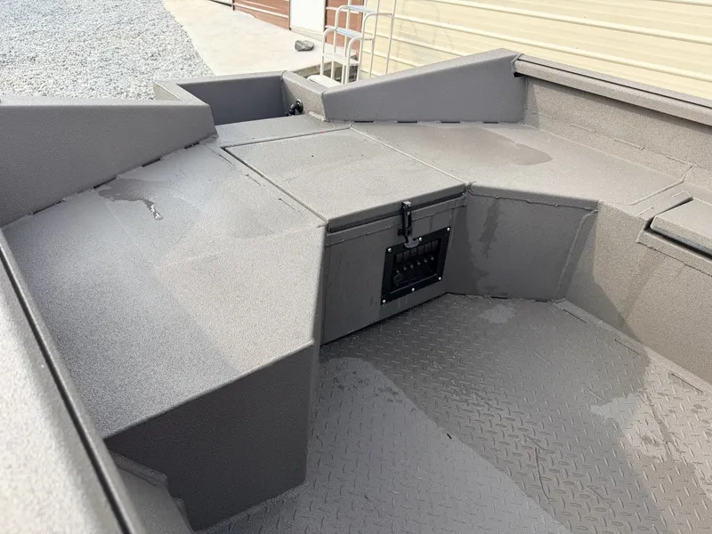 Slide: The Image of Reaper Boats 656 2026 - 7