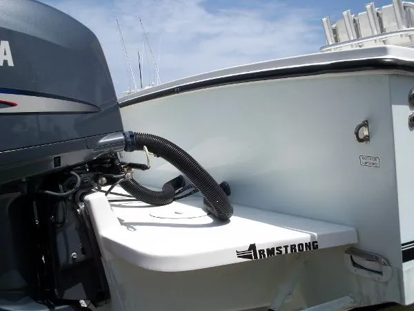 Slide: The Image of Regulator Marine 26 Forward Seating 2002 - 3