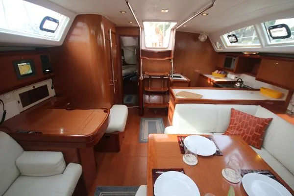Slide: The Image of Beneteau 46 2009 - 10