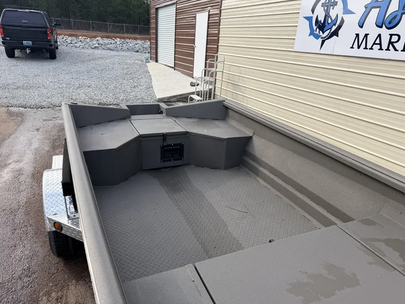 Slide: The Image of Reaper Boats 553 STEP TRANSOM 2026 - 3