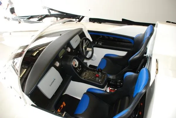 Slide: The Image of P1 USA 28 Panther 2012 - 3