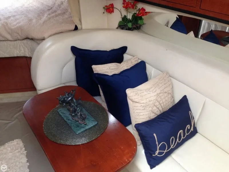 Slide: The Image of Sea Ray 300 Sundancer 2005 - 8
