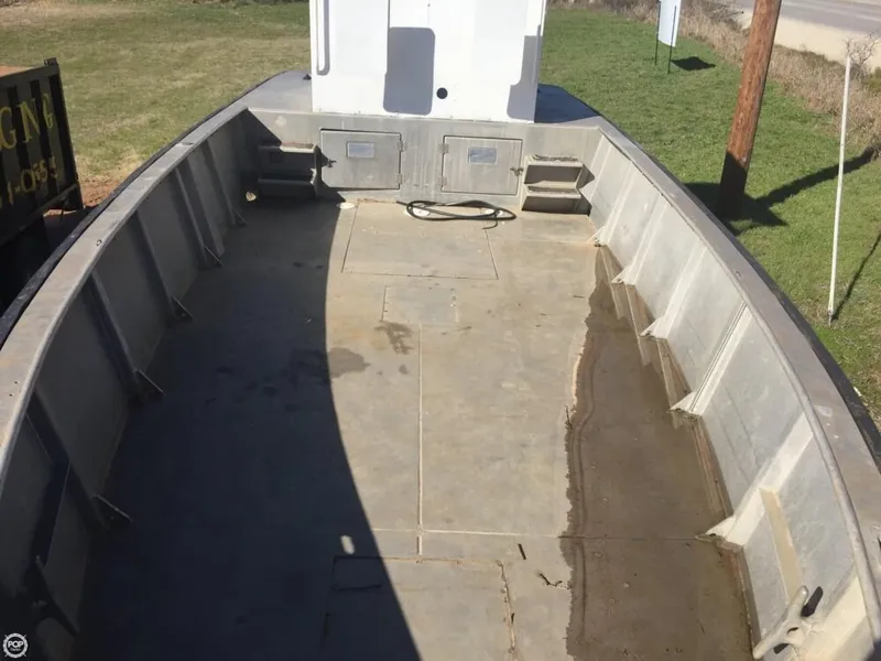 Slide: The Image of Patriot 26 Cabin Cruiser 1995 - 9