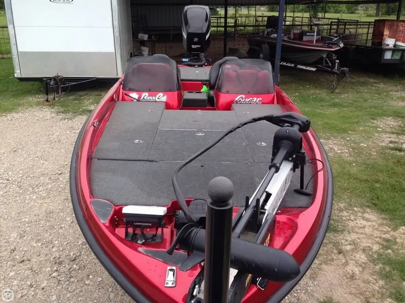 Slide: The Image of Bass Cat Cougar Elite 20 2012 - 2