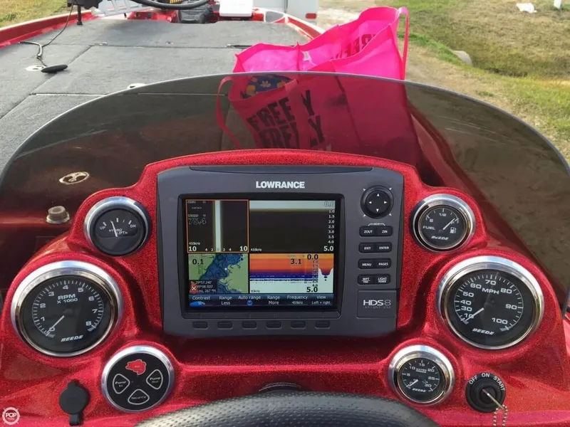 Slide: The Image of Bass Cat Cougar Elite 20 2012 - 5