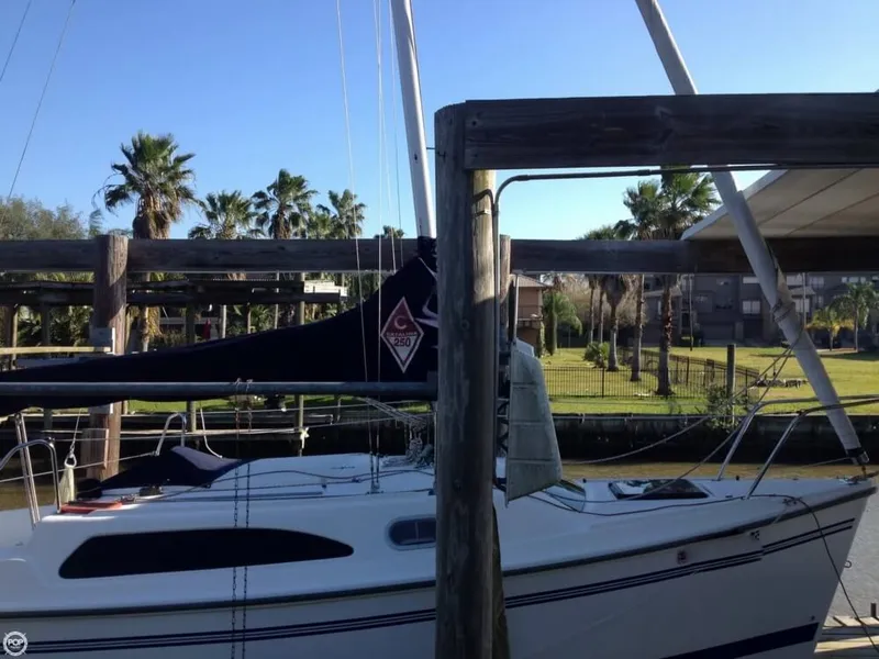 Slide: The Image of Catalina 250 MKII 2010 - 10