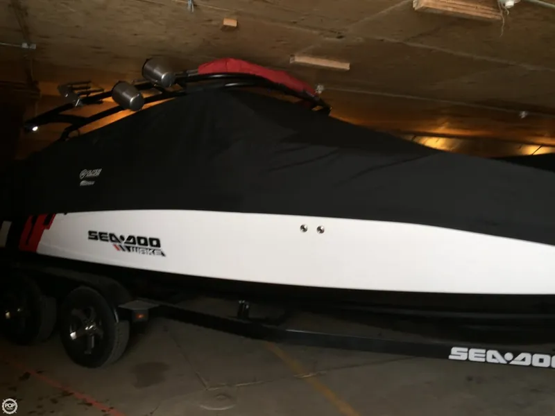 Slide: The Image of Sea-Doo 230 Wake 2012 - 3
