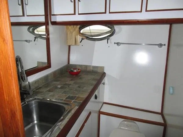 Slide: The Image of Viking Aft Cabin M/Y 1990 - 6
