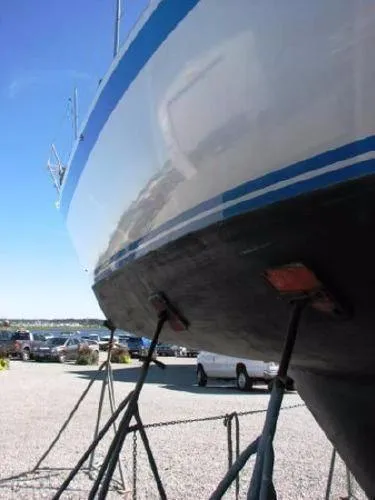 Slide: The Image of Wauquiez Sloop 1983 - 6