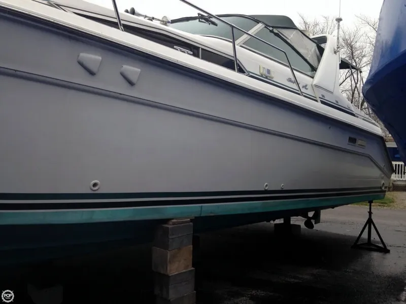Slide: The Image of Sea Ray 350 Sundancer 1991 - 1