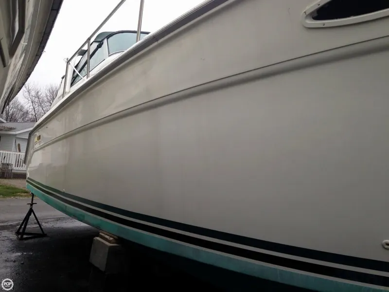 Slide: The Image of Sea Ray 350 Sundancer 1991 - 7