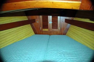 Slide: The Image of Hinckley/Ocean Cruising Yachts Aft Cockpit OC 42 1983 - 10