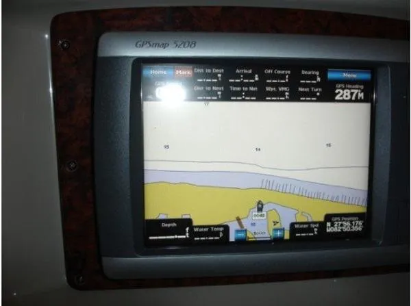 Slide: The Image of Sea Ray 300 Sundancer 2005 - 3