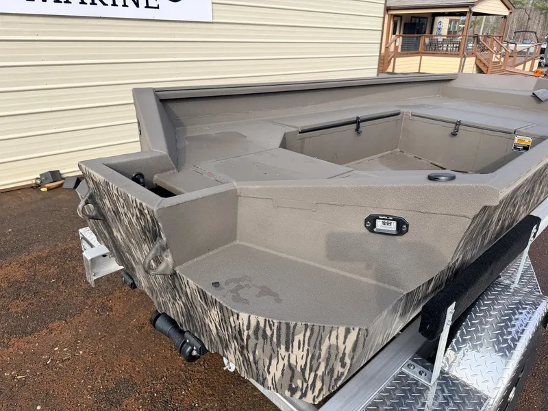 Slide: The Image of Reaper Boats 656 2026 - 6