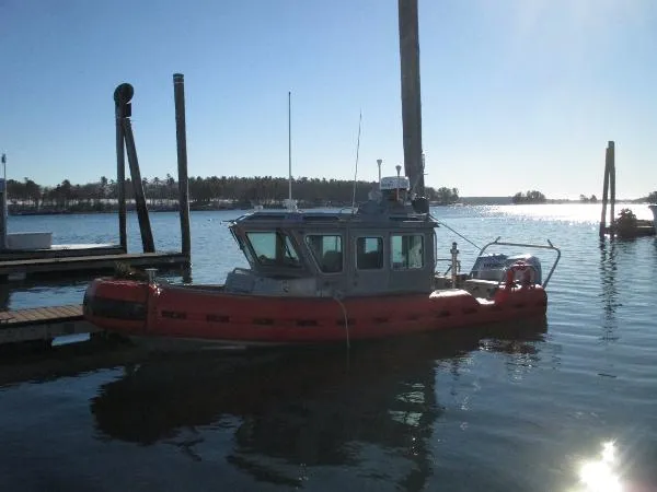 Slide: The Image of SafeBoat Defender 2004 - 2