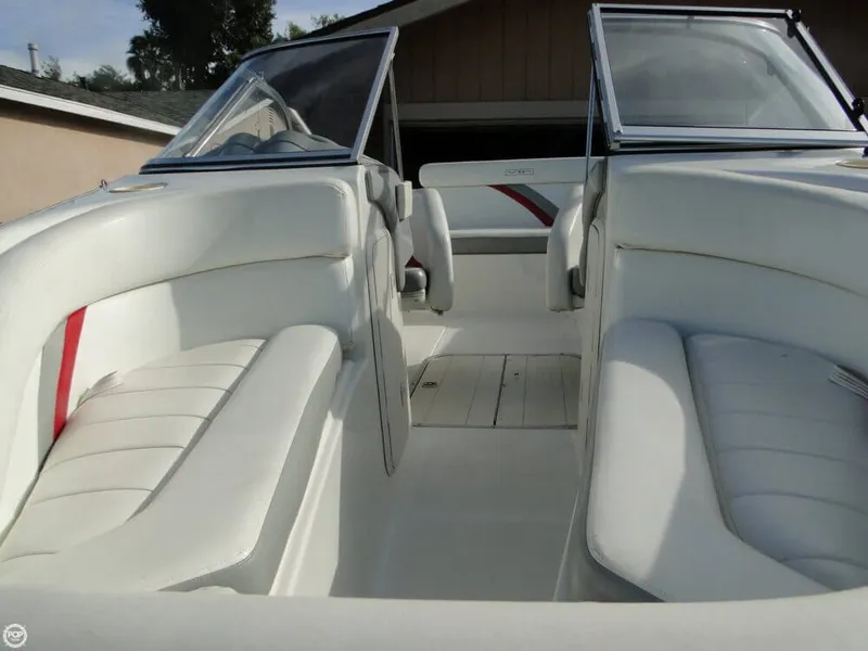 Slide: The Image of VIP 2102 SBR Victory Bowrider 2005 - 4