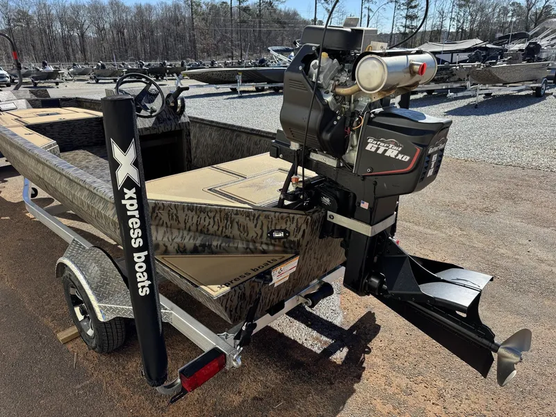 Slide: The Image of Xpress Bayou Series 180CC 2026 - 7