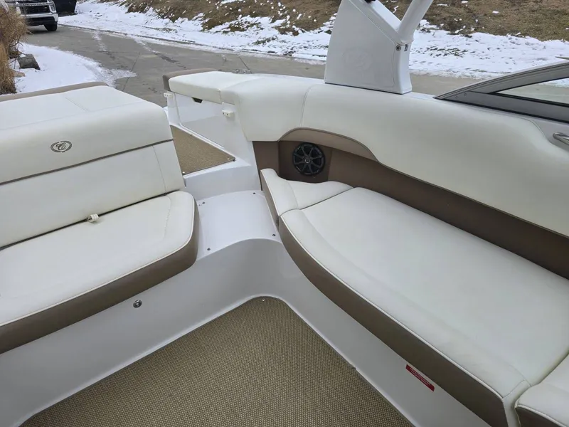 Slide: The Image of Cobalt 220 2013 - 16