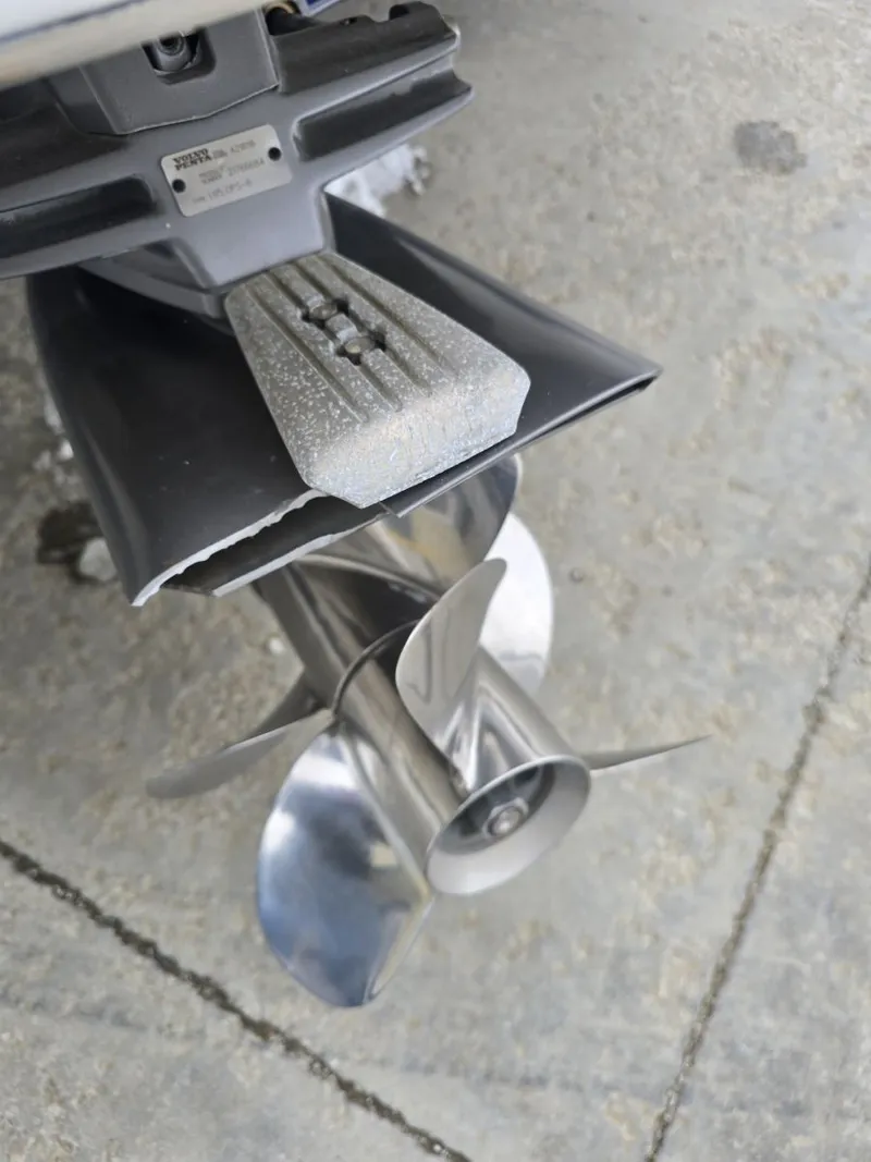 Slide: The Image of Cobalt 220 2013 - 27