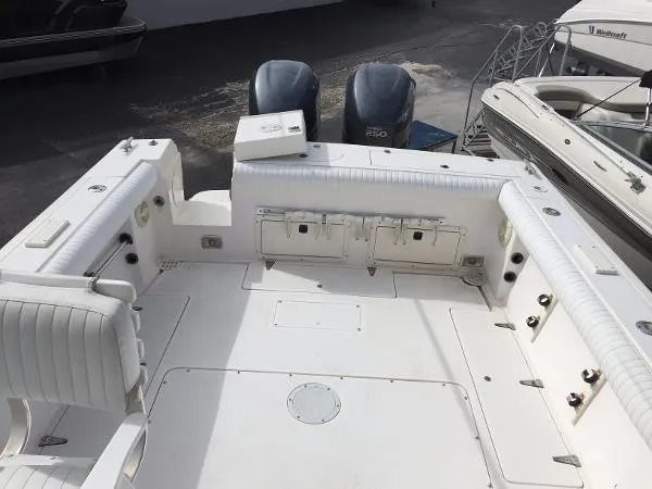 Slide: The Image of Mako 295 Side Console Cuddy 1997 - 9