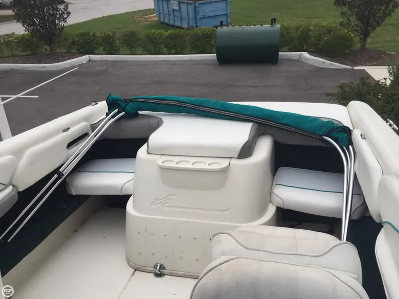 Slide: The Image of Sea Ray 220 OV Signature Select 1994 - 2
