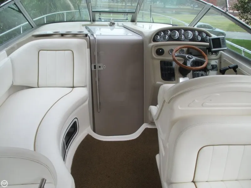 Slide: The Image of Sea Ray 290 Sundancer 1999 - 4