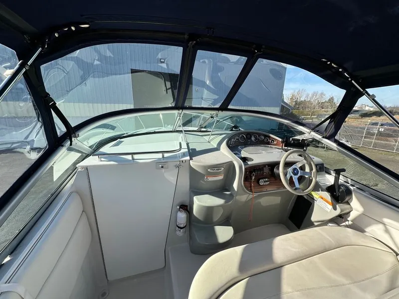 Slide: The Image of Four Winns 248 Vista 2000 - 3