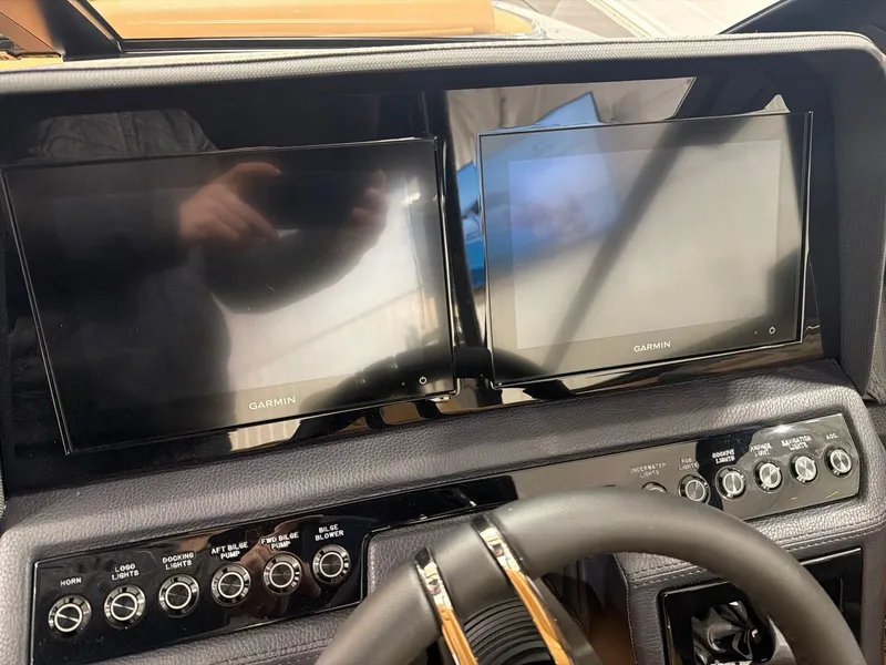 Slide: The Image of Cobalt R4 Surf 2026 - 13