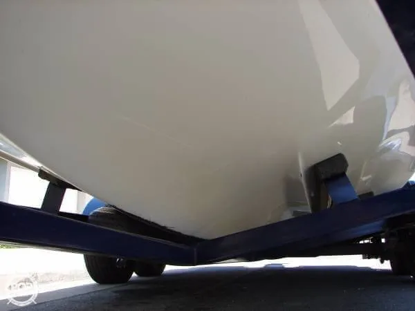 Slide: The Image of Carrera Custom 20.5 Elite Open Bow 1996 - 6