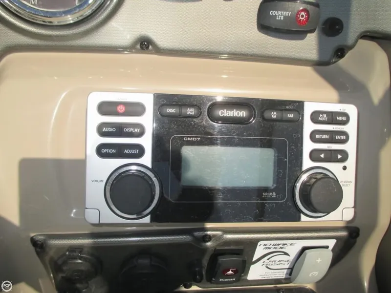 Slide: The Image of Yamaha 242 Limited 2013 - 6