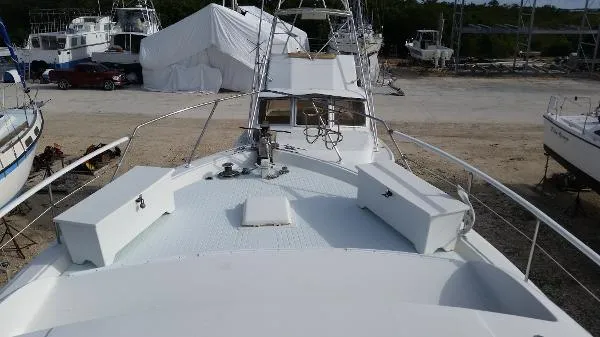 Slide: The Image of Chris-Craft Commander 1969 - 10