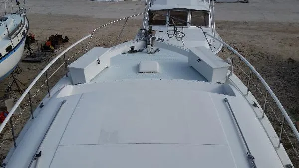 Slide: The Image of Chris-Craft Commander 1969 - 8