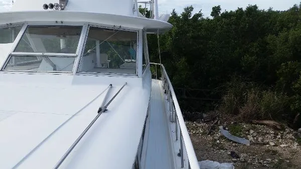 Slide: The Image of Chris-Craft Commander 1969 - 9