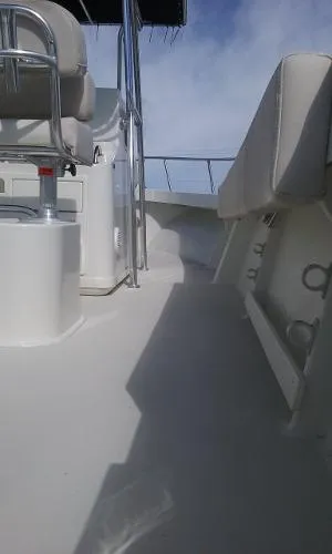Slide: The Image of Parker Marine 2501 DV Center Console 2016 - 8