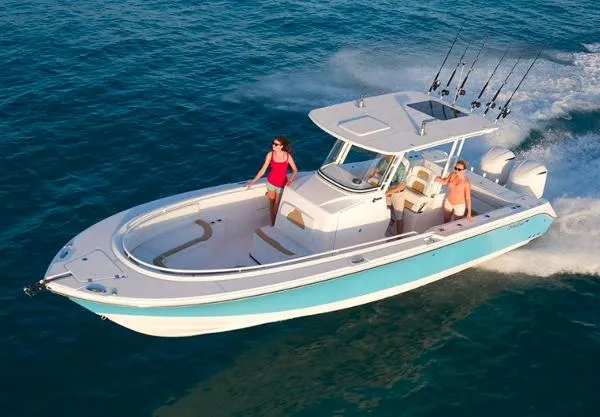 Slide: The Image of Edgewater 320CC 2016 - 1