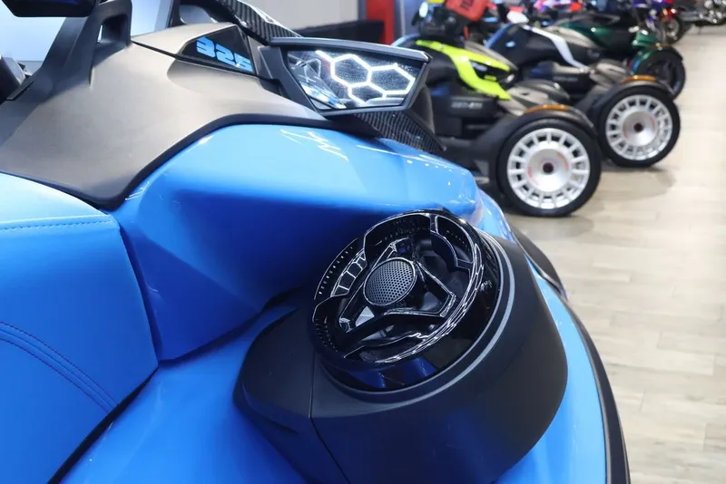 Slide: The Image of Sea-Doo RXP-X™ 325 Tech, BRP Premium A, iBR Gulf 2026 - 6