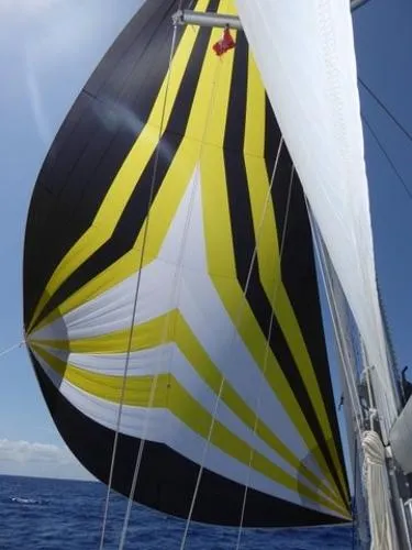 Slide: The Image of Beneteau 42 Center Cockpit 2002 - 3