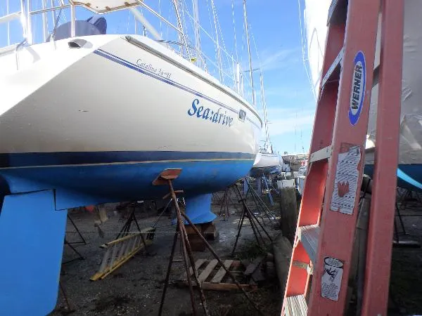 Slide: The Image of Catalina 34 Mark II 2000 - 1