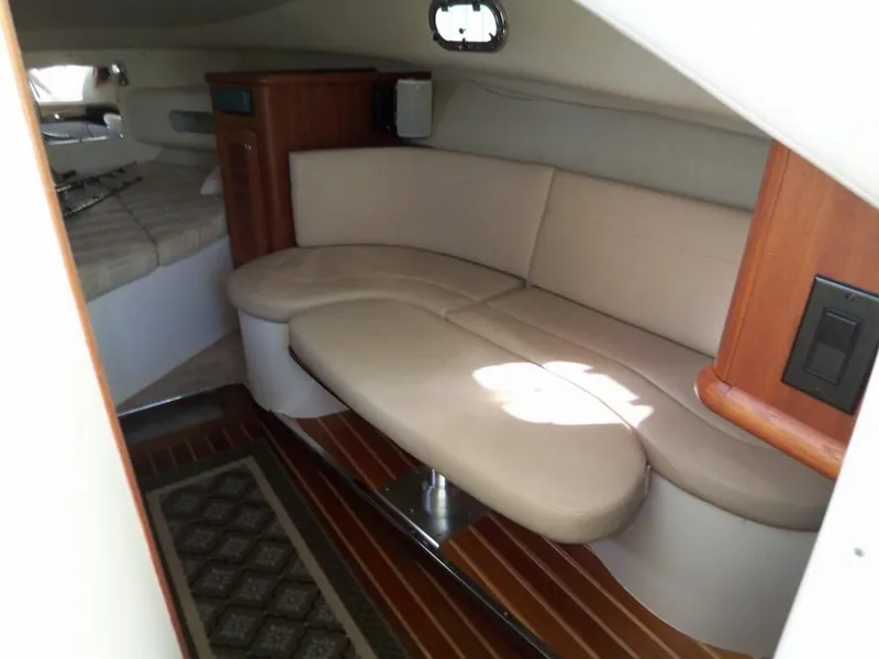 Slide: The Image of Pursuit 3370 Offshore Express 2004 - 8