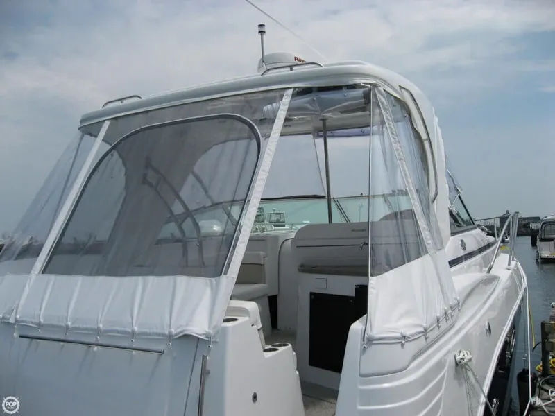 Slide: The Image of Rinker 360 Express Cruiser 2006 - 4