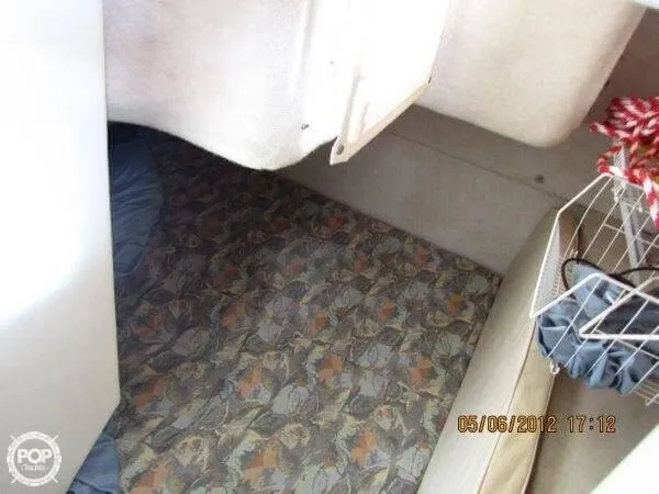 Slide: The Image of Bayliner 2855 Ciera 2000 - 9