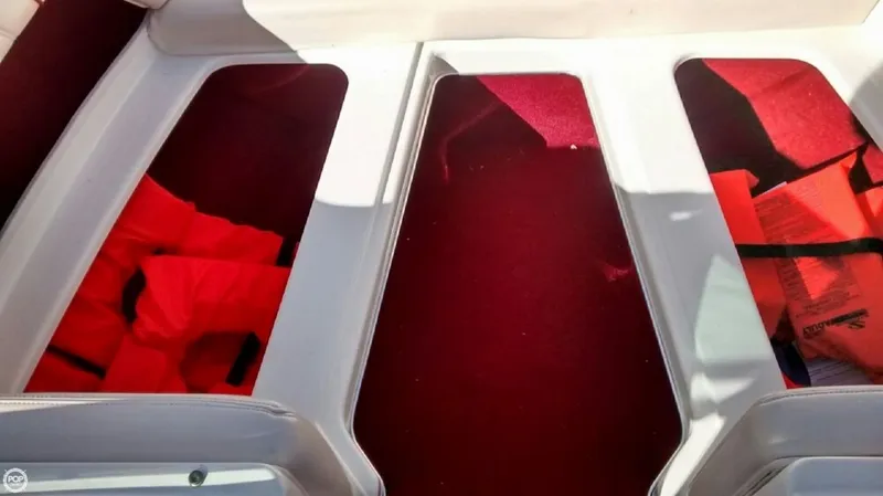 Slide: The Image of Sea Ray 200 Signature BR 1994 - 11
