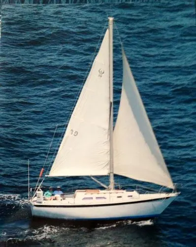 Slide: The Image of Ericson 29' sloop 1970 - 0