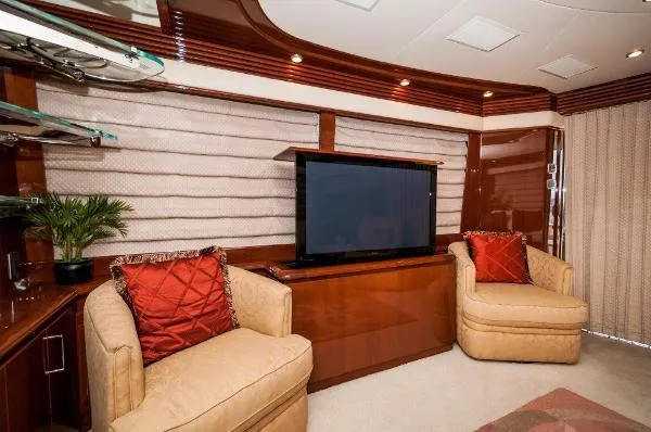 Slide: The Image of Marquis Motor Yacht 2007 - 5