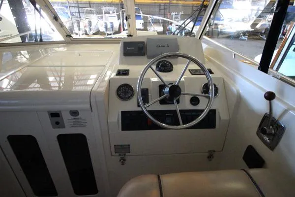 Slide: The Image of Mainship Pilot 31 2009 - 11