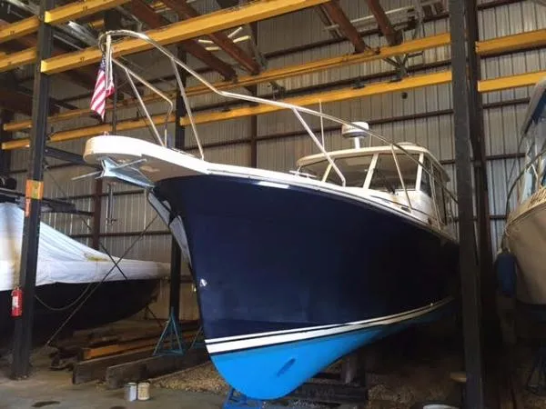 Slide: The Image of Mainship Pilot 31 2009 - 6