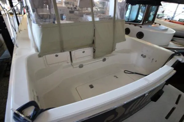 Slide: The Image of Mainship Pilot 31 2009 - 9